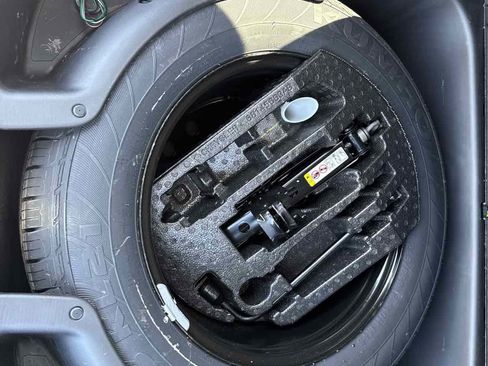 Used 2015 Jeep Grand Cherokee Limited w/ Trailer Tow Group IV image 22