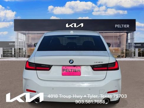 Used 2025 BMW 330i Sedan RWD image 5