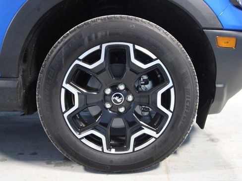 Used 2025 Ford Bronco Sport Outer Banks w/ Outer Banks Tech Package+ image 35