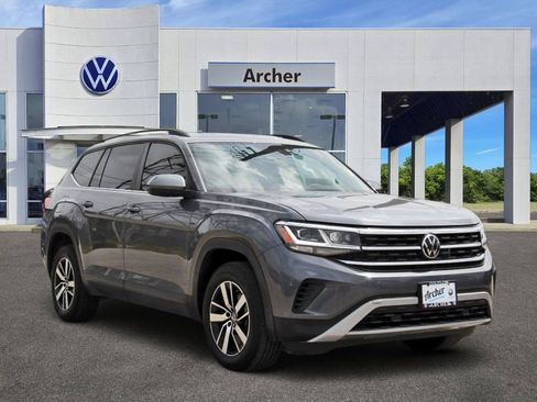 Used 2022 Volkswagen Atlas SE FWD image 1