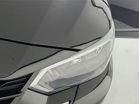 Certified 2025 Nissan Sentra SV w/ SV Premium Package image 37