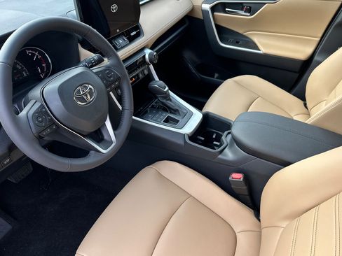 New 2025 Toyota RAV4 XLE Premium image 9