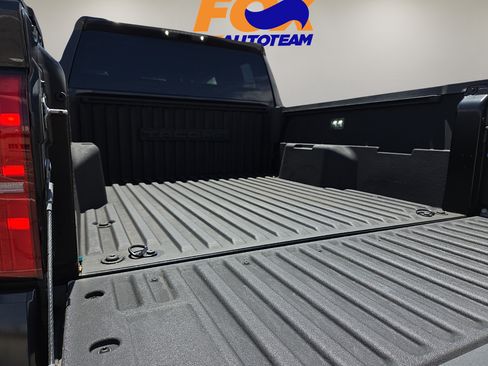 Used 2024 Toyota Tacoma TRD Off-Road AWD/4WD image 13