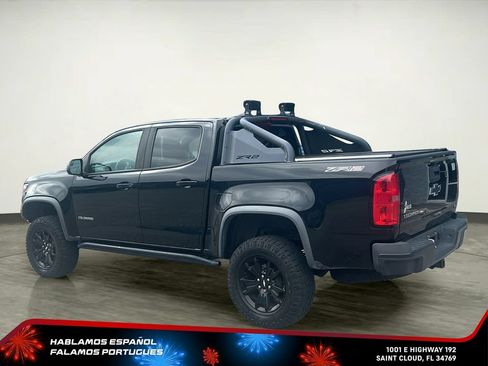 Used 2018 Chevrolet Colorado ZR2 w/ ZR2 Midnight Special Edition AWD/4WD image 4