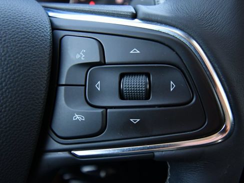 Used 2023 Buick Envision Essence AWD/4WD image 24