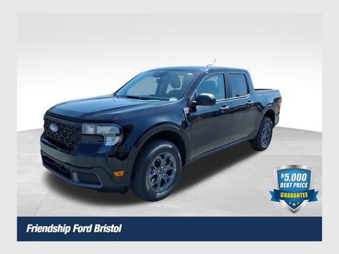 New 2026 Ford Maverick XLT w/ Equipment Group 301A image 1