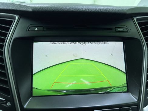 Used 2017 Hyundai Santa Fe FWD image 16
