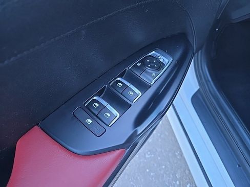 Used 2023 Kia K5 GT-Line image 31