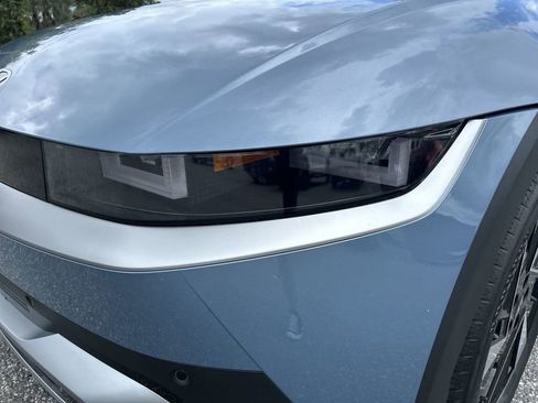 New 2025 Hyundai Ioniq 5 SE image 16