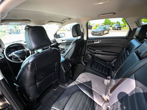 Certified 2024 Ford Edge SEL w/ Convenience Package AWD/4WD image 22