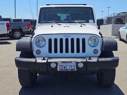 Used 2016 Jeep Wrangler Sport w/ Quick Order Package 24S AWD/4WD image 2