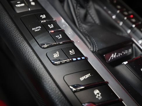 Used 2018 Porsche Macan S AWD/4WD image 21