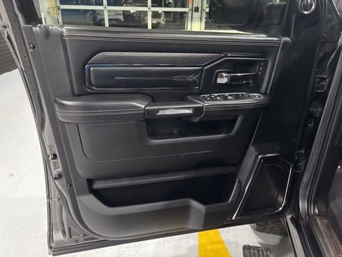 Used 2022 RAM 2500 Limited AWD/4WD image 16