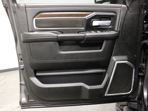 Used 2023 RAM 2500 Laramie w/ Safety Group AWD/4WD image 12