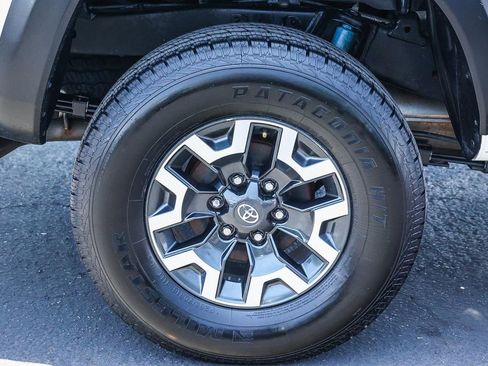 Used 2023 Toyota Tacoma TRD Sport image 18