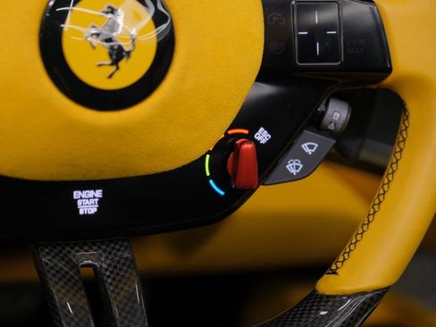 Used 2024 Ferrari SF90 Spider image 44