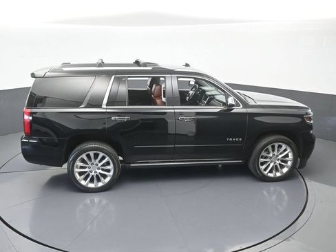 Used 2019 Chevrolet Tahoe Premier w/ Premier Plus Edition RWD image 61