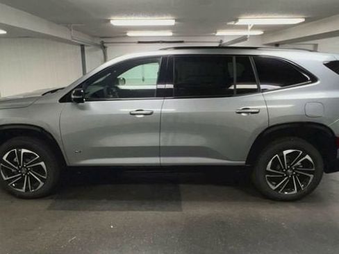 New 2026 Buick Enclave Sport Touring w/ Power Package AWD/4WD image 5