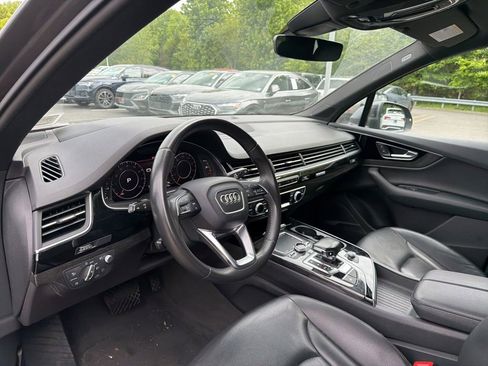 Used 2018 Audi Q7 3.0T Prestige AWD/4WD image 5