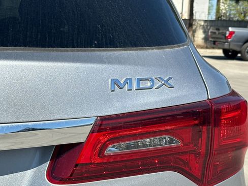 Used 2019 Acura MDX FWD image 15