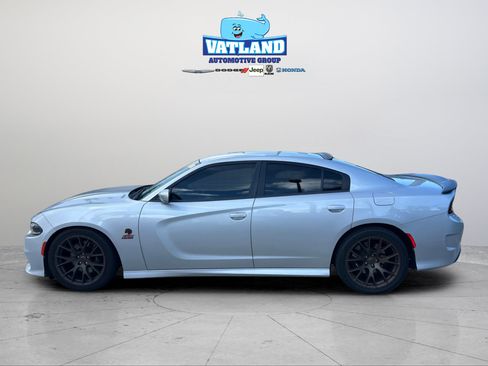Used 2020 Dodge Charger Scat Pack w/ Plus Group RWD image 2