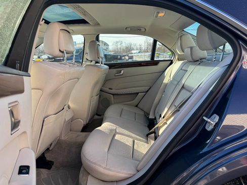 Used 2016 Mercedes-Benz E 350 4MATIC Sedan image 14