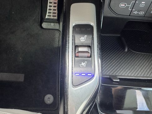 Used 2025 Kia Sorento SX AWD/4WD image 21