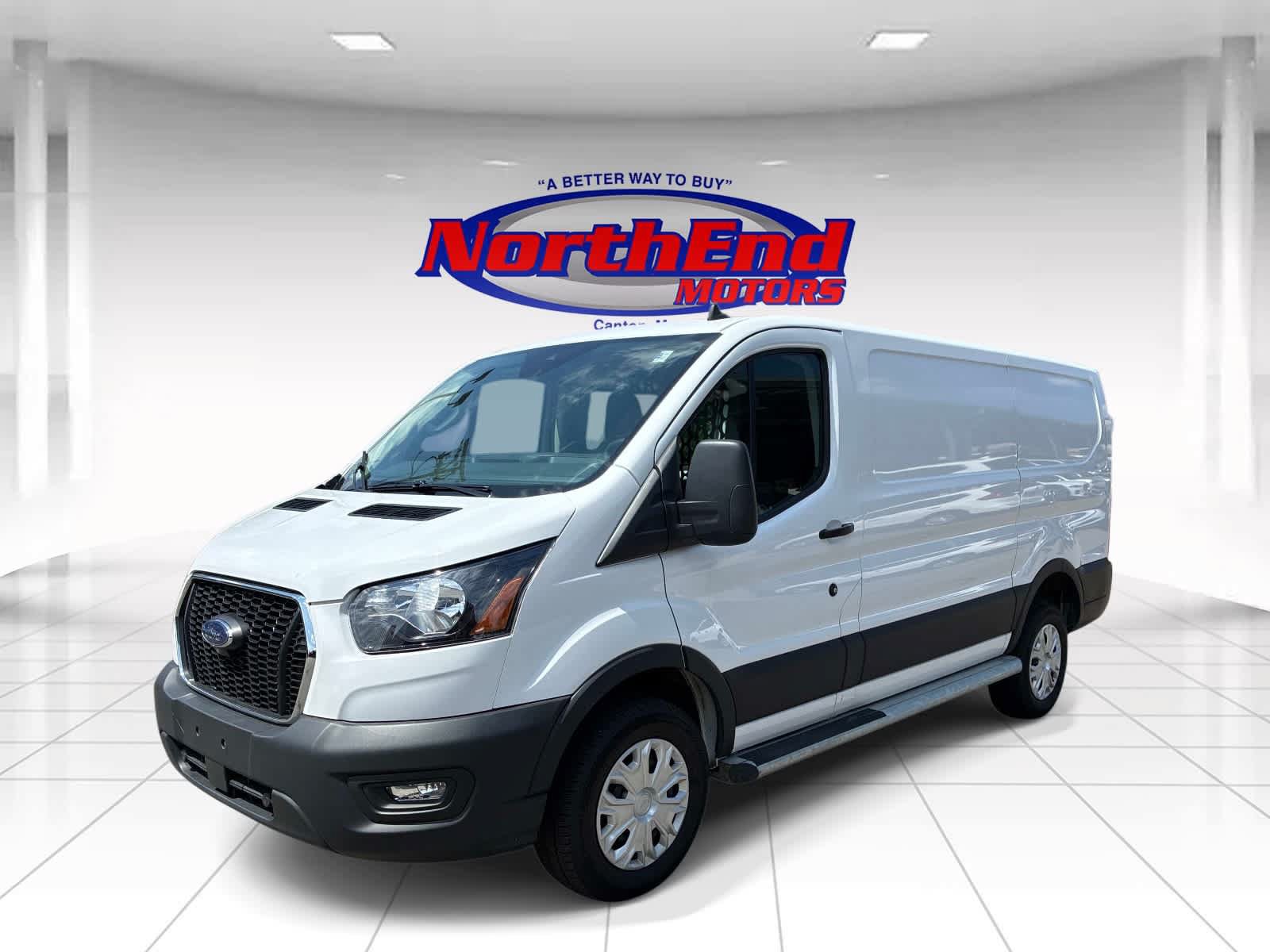 Used 2025 Ford Transit 250 Low Roof w/ Exterior Upgrade Package RWD image 3