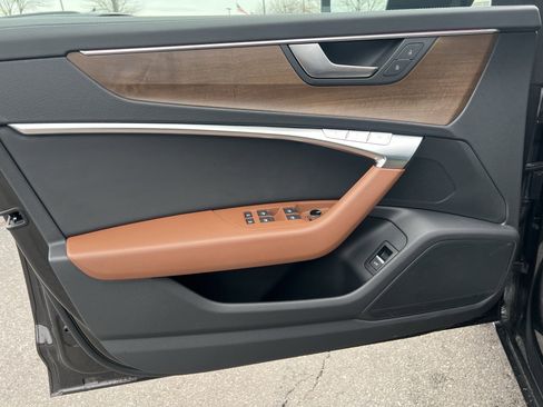 Used 2025 Audi A6 2.0T Premium w/ Convenience Plus Package image 11