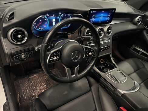 Used 2021 Mercedes-Benz GLC 300 4MATIC image 14