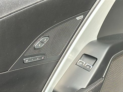 Used 2017 Chevrolet Corvette Z06 RWD image 12