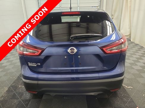 Used 2021 Nissan Rogue Sport S image 4