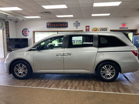 Used 2012 Honda Odyssey EX-L image 2