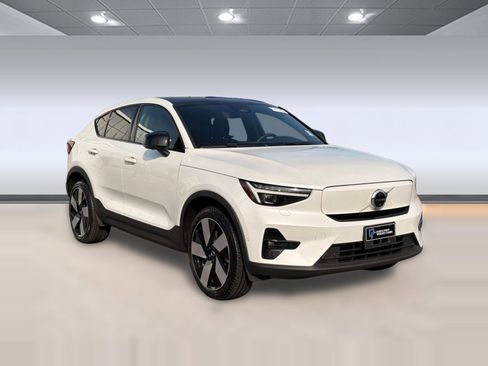 Certified 2023 Volvo C40 P8 Recharge Ultimate image 7