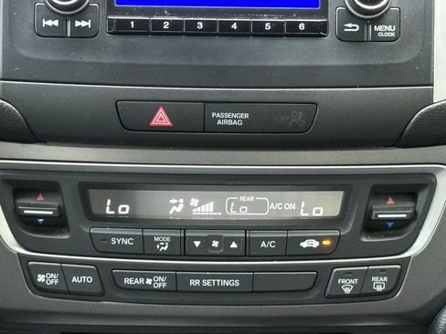 Used 2019 Honda Ridgeline Sport image 12