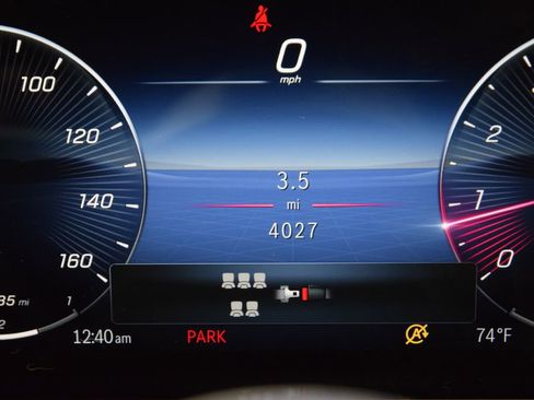 Certified 2026 Mercedes-Benz GLB 250 image 25