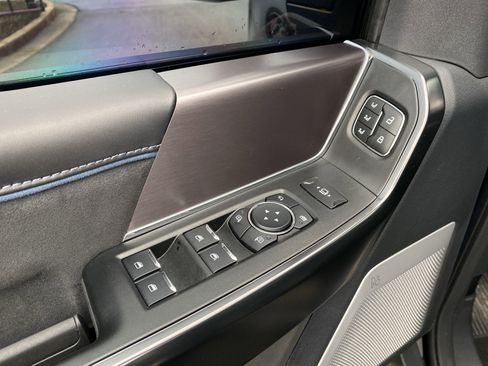 Used 2026 Ford F250 Platinum image 26