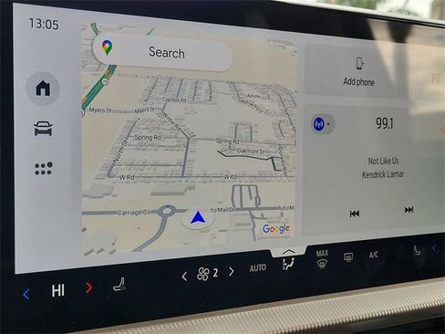 Used 2025 Ford Explorer Active image 13