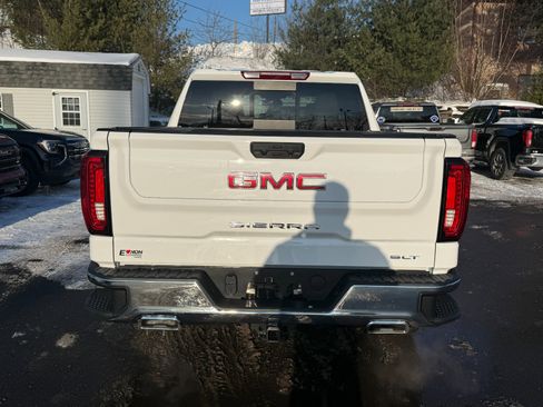 New 2026 GMC Sierra 1500 SLT w/ SLT Premium Package image 4