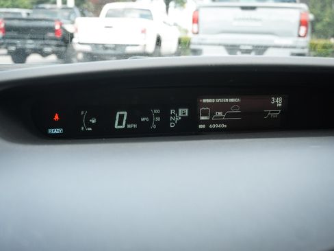 Used 2012 Toyota Prius Two FWD image 19