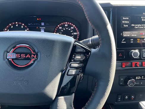 Certified 2025 Nissan Frontier PRO-4X w/ Pro Premium Package AWD/4WD image 25