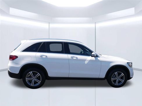 Used 2022 Mercedes-Benz GLC 300 4MATIC image 9