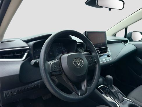 Used 2024 Toyota Corolla LE FWD image 12