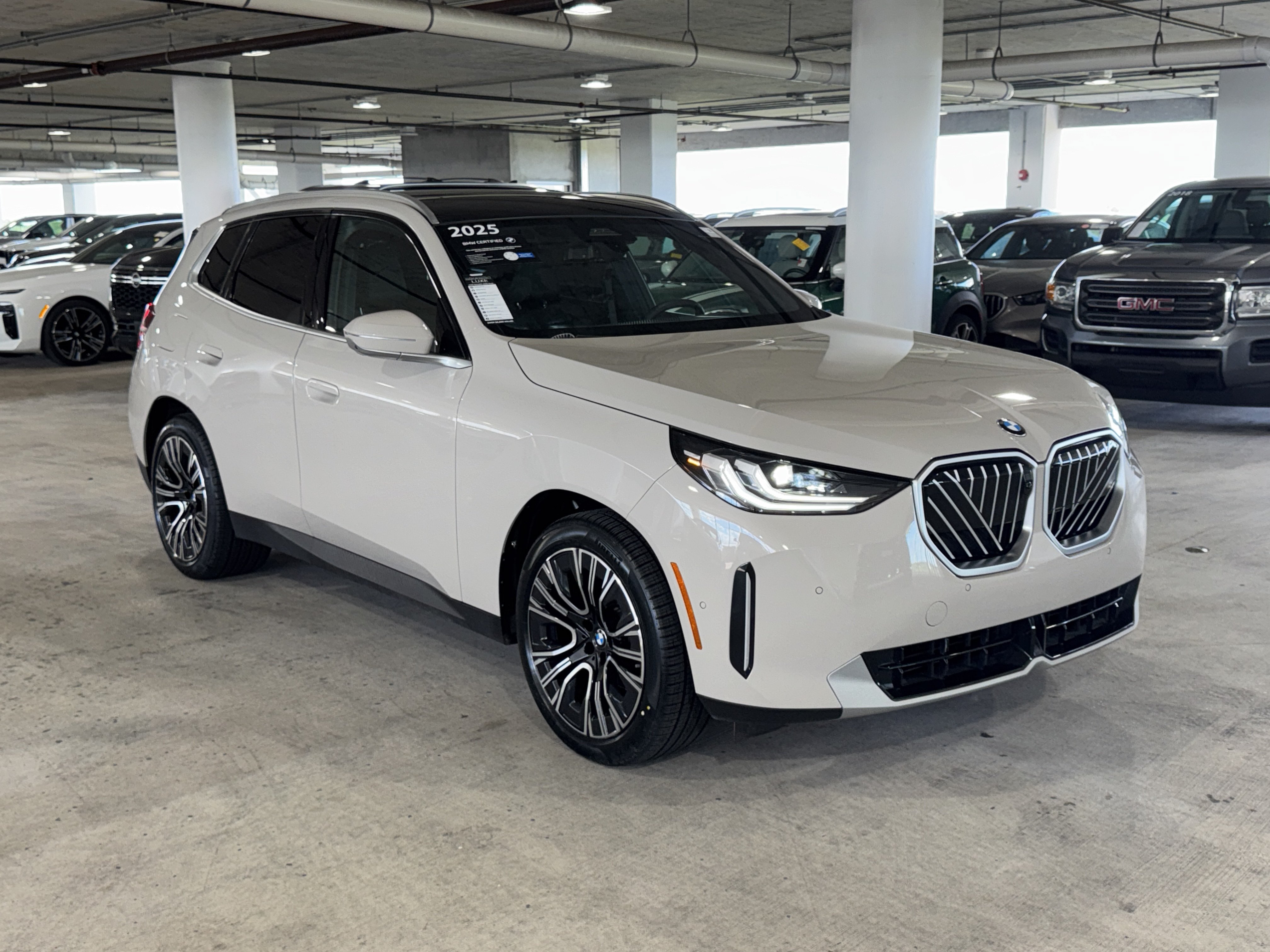 Certified 2025 BMW X3 xDrive30i AWD/4WD image 2