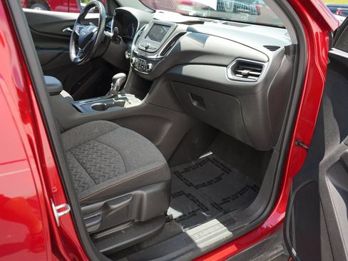 Certified 2022 Chevrolet Equinox LT AWD/4WD image 28