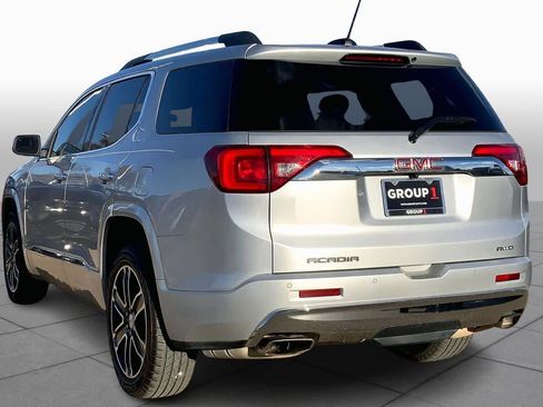 Used 2017 GMC Acadia Denali w/ Technology Package image 12