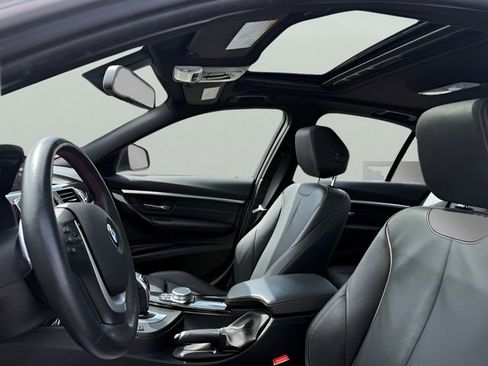 Used 2017 BMW 330i xDrive Sedan image 10