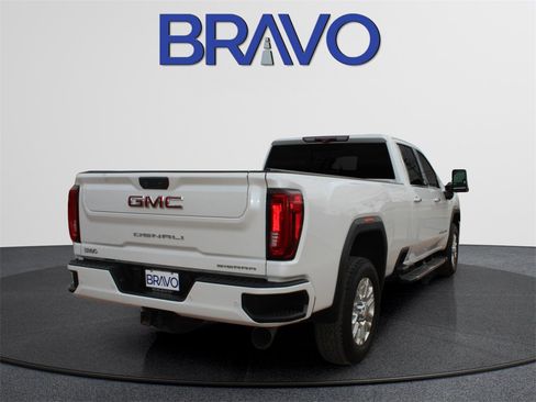 Used 2020 GMC Sierra 3500 Denali w/ Denali Ultimate Package image 5