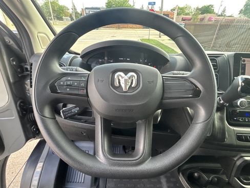 Used 2023 RAM ProMaster 2500 w/ Premium Appearance Group image 38