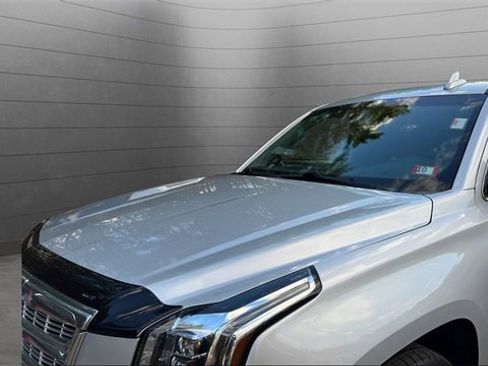 Used 2017 Cadillac Escalade Premium Luxury w/ LPO, Radiant Package image 7